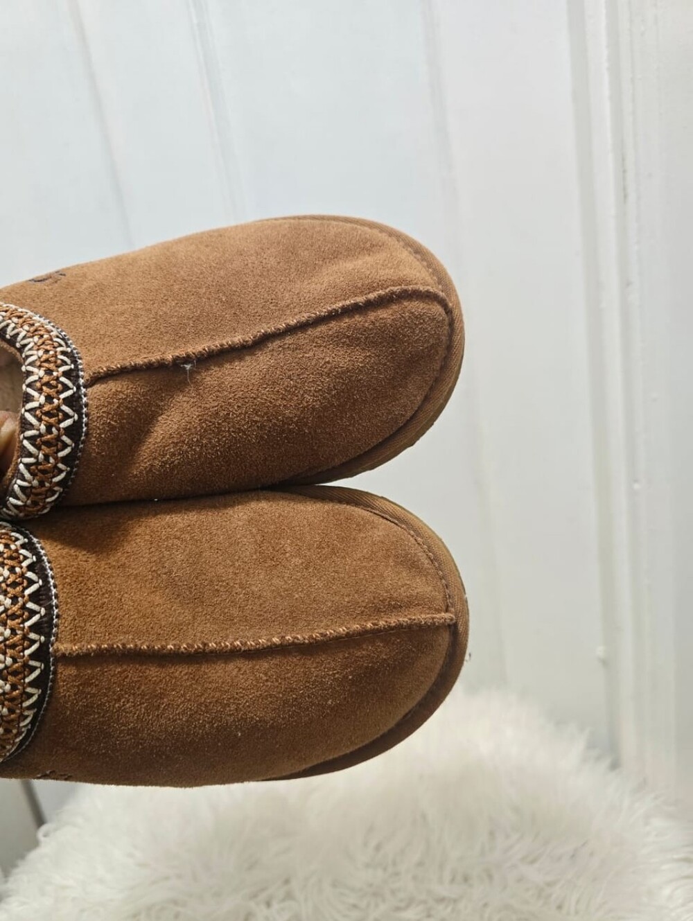 UGG Chestnut Brown Suede Shearling-Lined Clog Mules - Picture 10 of 10